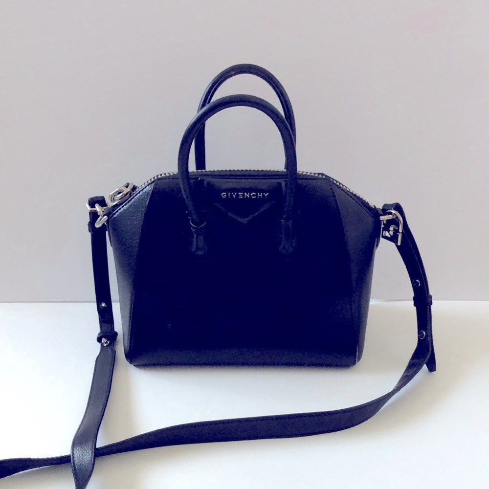 Gorgeous Givenchy Bag - Picture 3 of 16